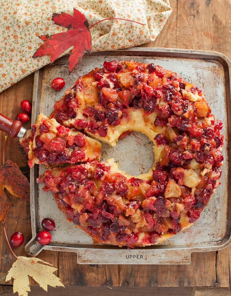 Easy cranberry apple cake