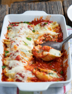 Three cheese stuffed shells with spinach